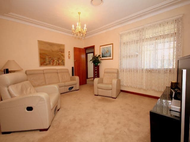10 Patience Avenue, YAGOONA NSW 2199, Yagoona - Thumbnail 2