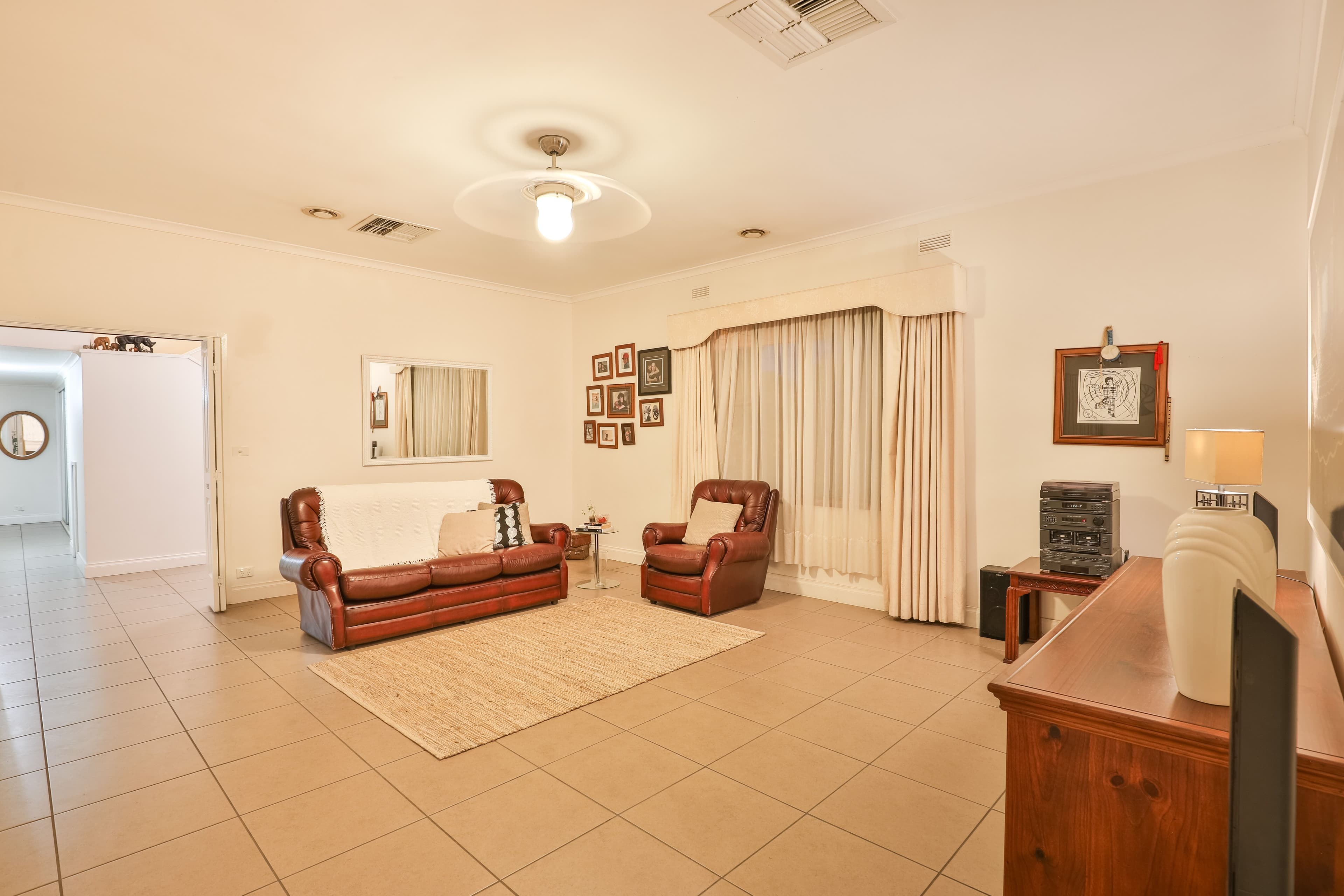 298-300 Walnut Avenue, Mildura VIC 3500, Mildura - Thumbnail 3