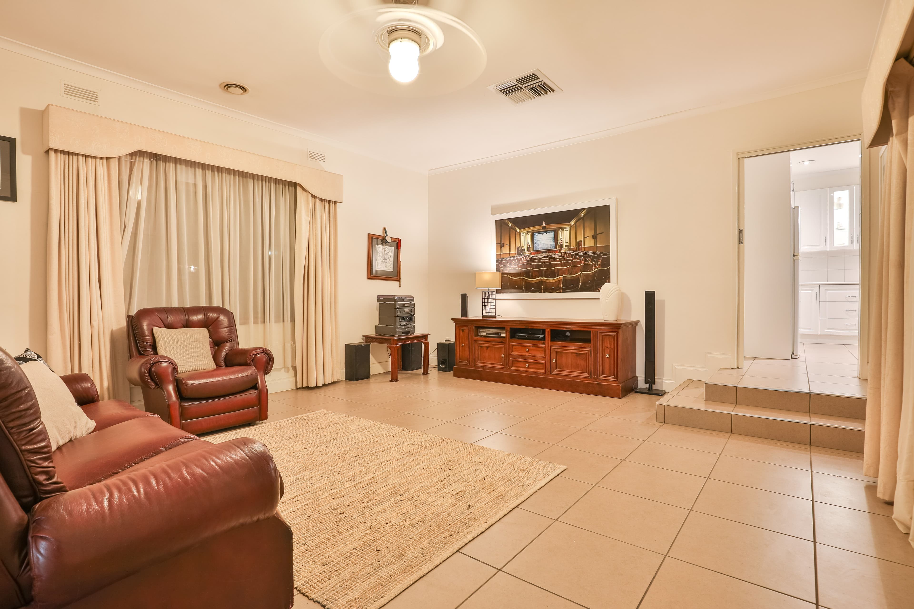 298-300 Walnut Avenue, Mildura VIC 3500, Mildura - Thumbnail 4