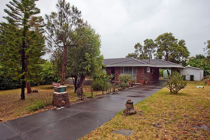 46 Lyons Street, Somerset, Somerset - Image 1