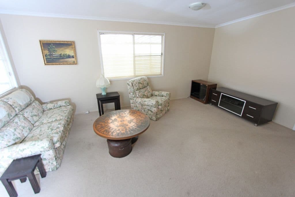 43 Second Avenue, Green Point NSW 2251, Green Point - Thumbnail 2