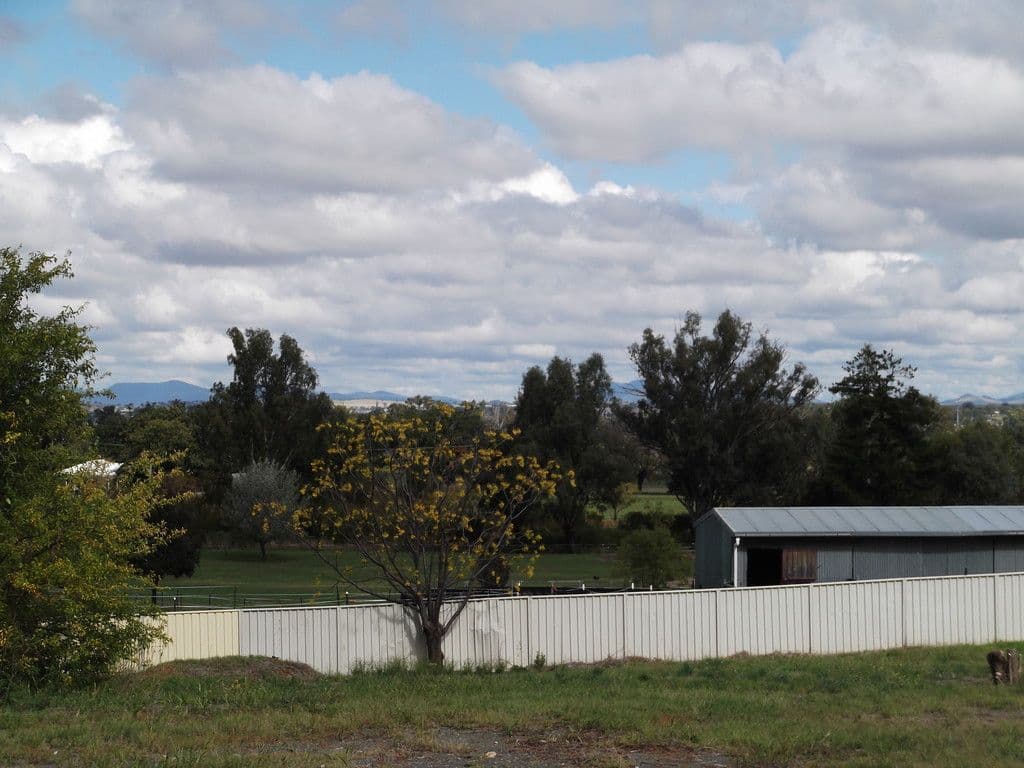 373 - 375 Armidale Road, Tamworth NSW 2340, East Tamworth - Thumbnail 3