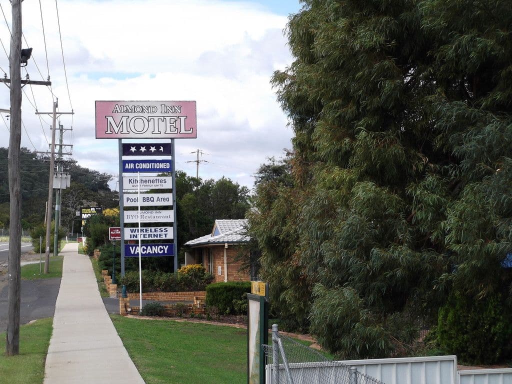 373 - 375 Armidale Road, Tamworth NSW 2340, East Tamworth - Thumbnail 4