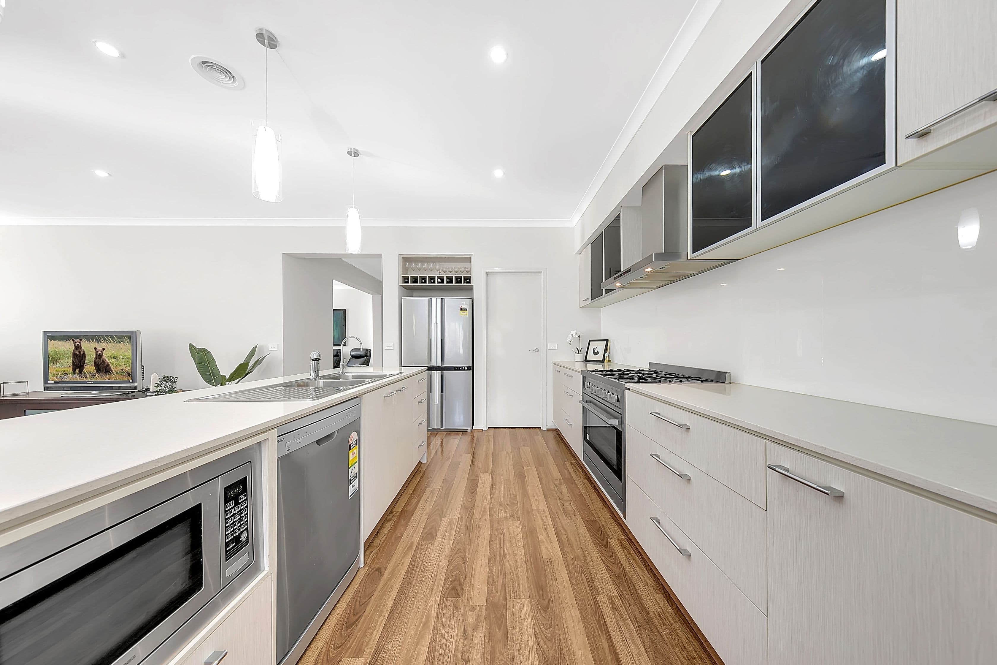 24 Mansfield Street, Epping VIC 3076, Epping - Thumbnail 4