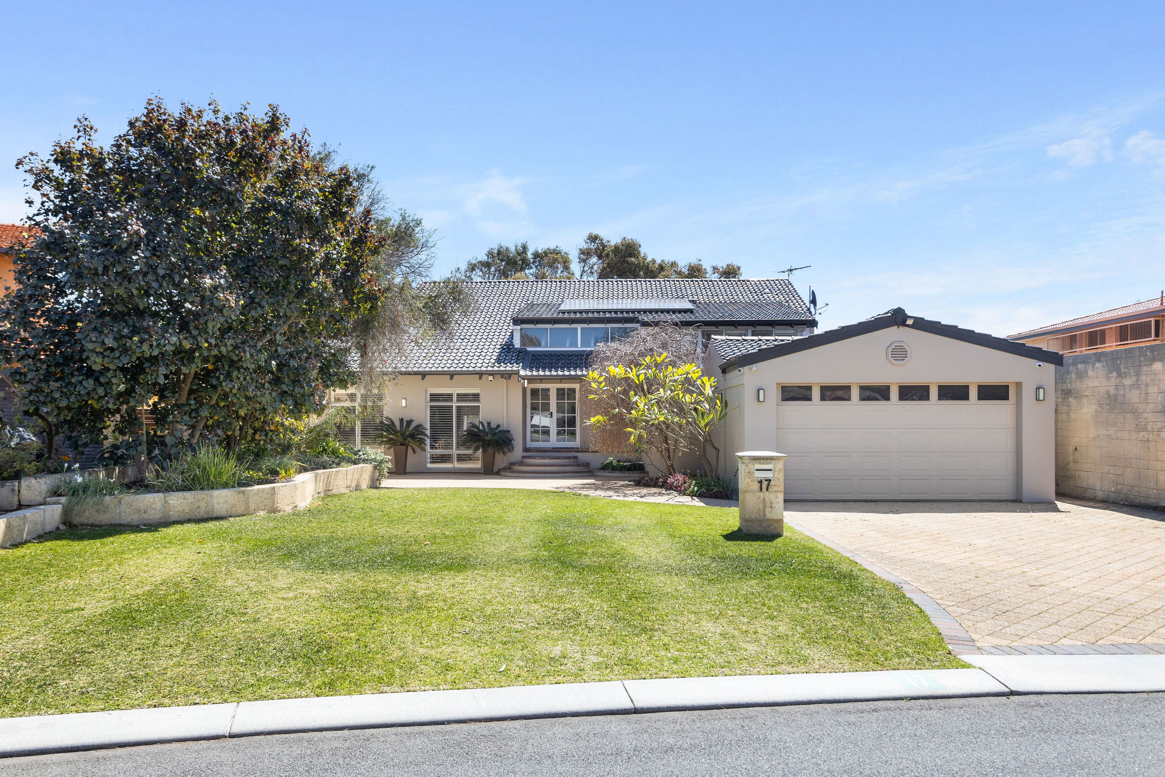 17 Hasper Place, Marmion WA 6020, Marmion - Image 1