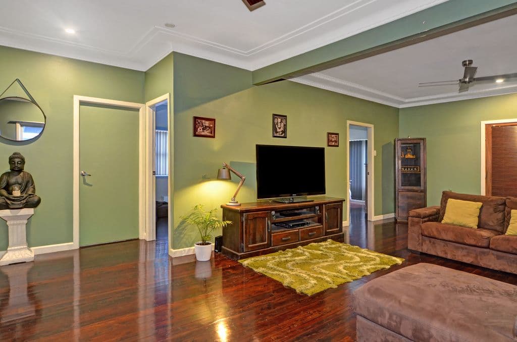 55 Addison Avenue, Lake Illawarra - Thumbnail 5