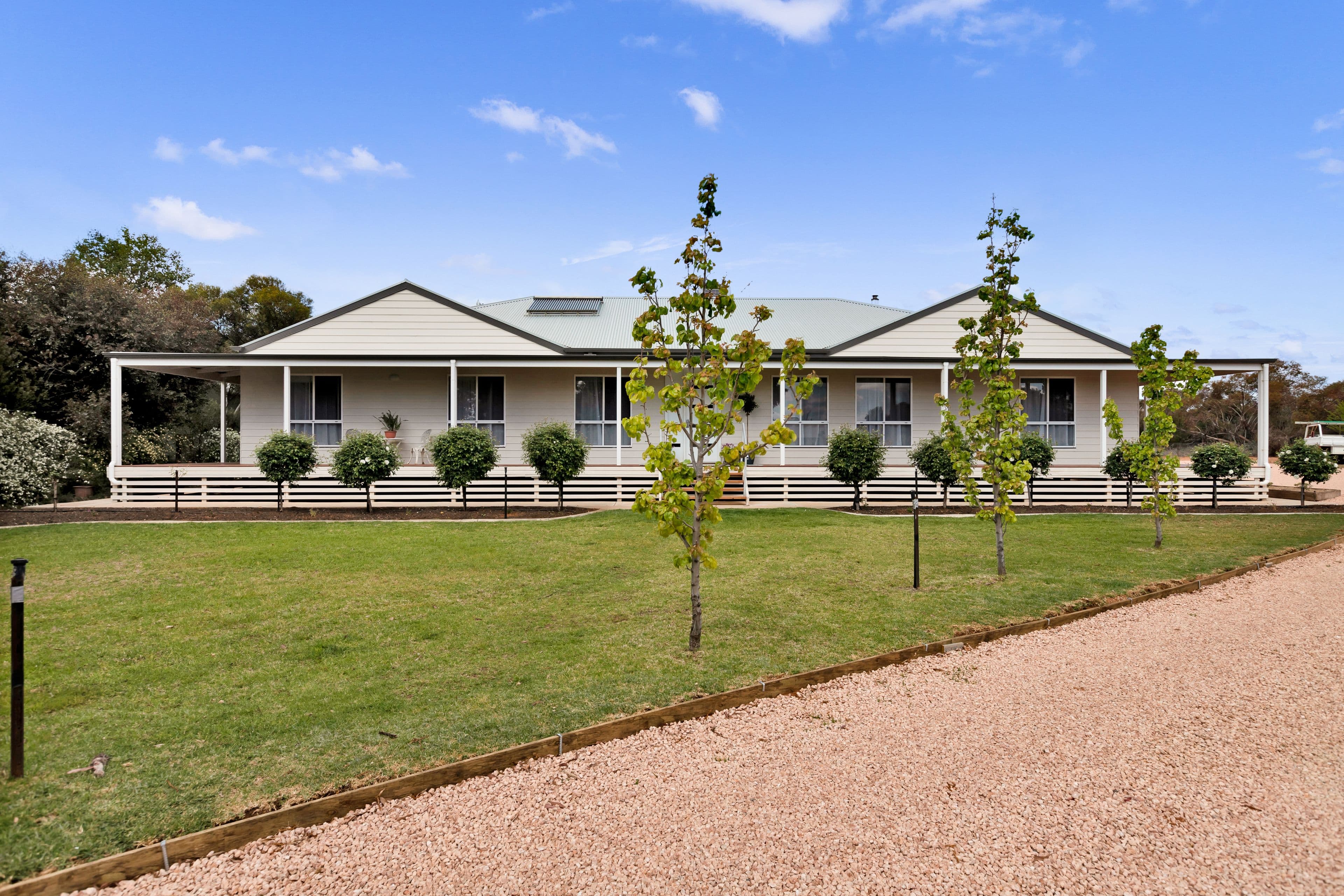 6 Bushland Rise, Koorlong VIC 3501, Koorlong - Thumbnail 2