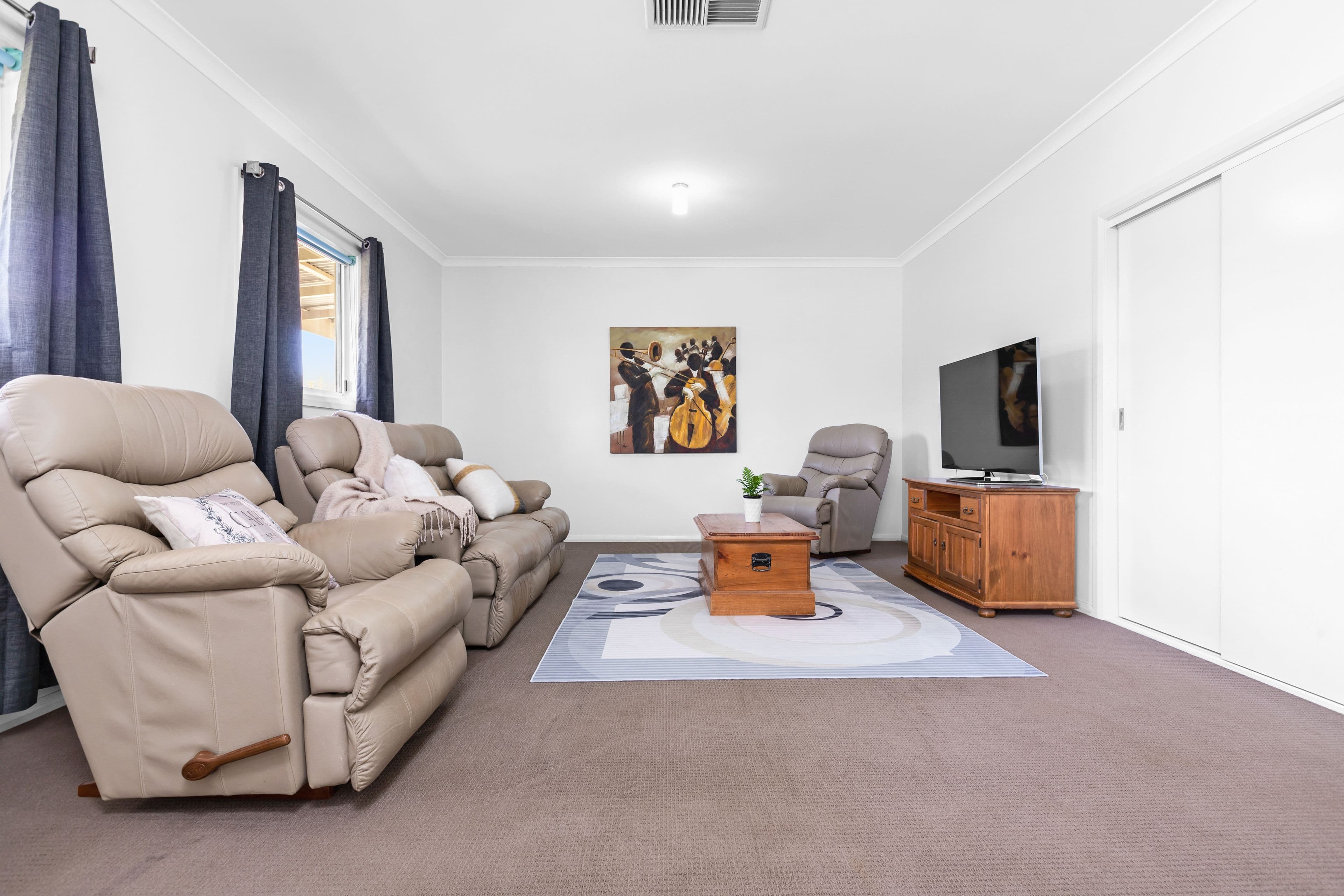 6 Bushland Rise, Koorlong VIC 3501, Koorlong - Thumbnail 4
