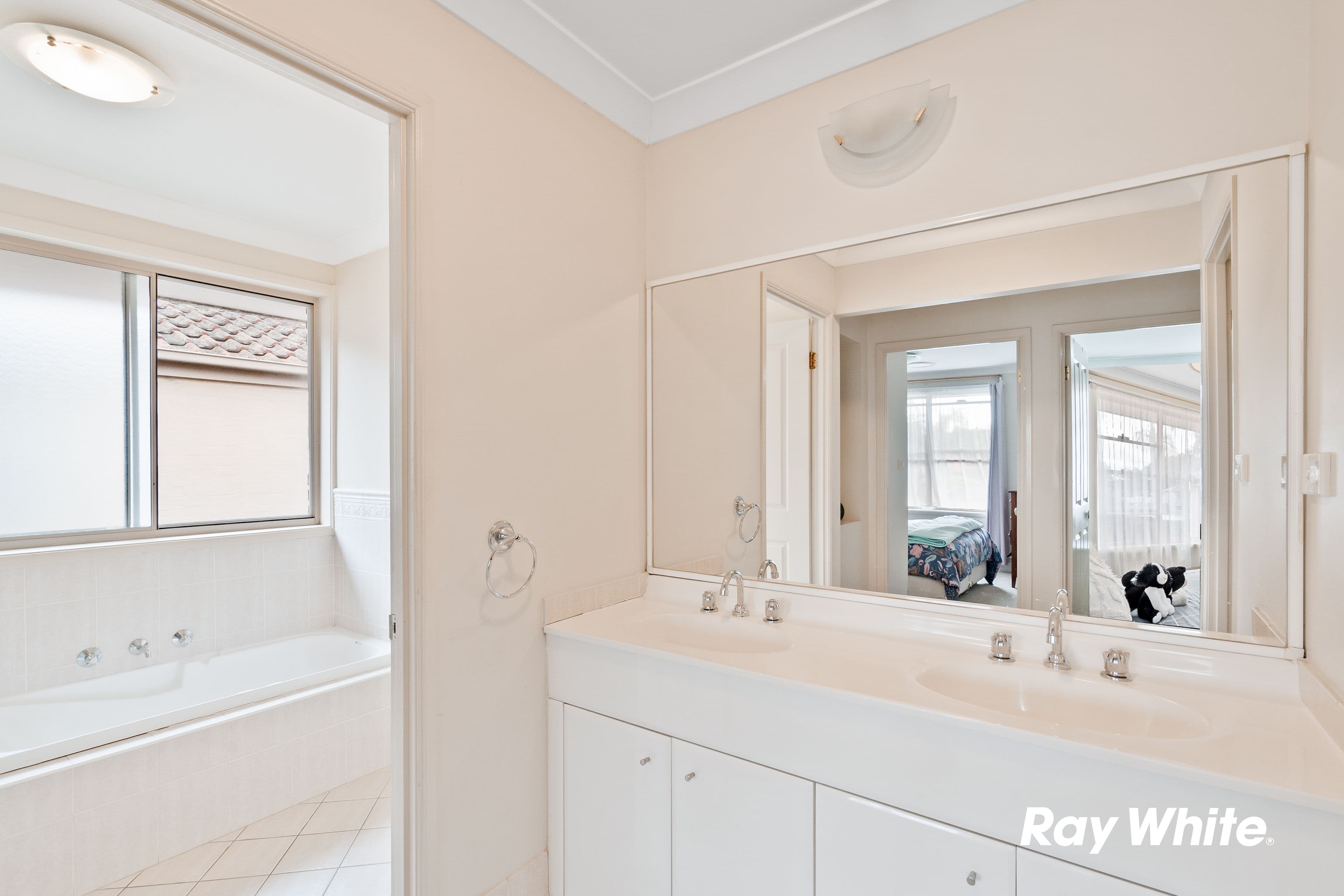 14 Roxburgh Crescent, Stanhope Gardens NSW 2768, Stanhope Gardens - Thumbnail 8
