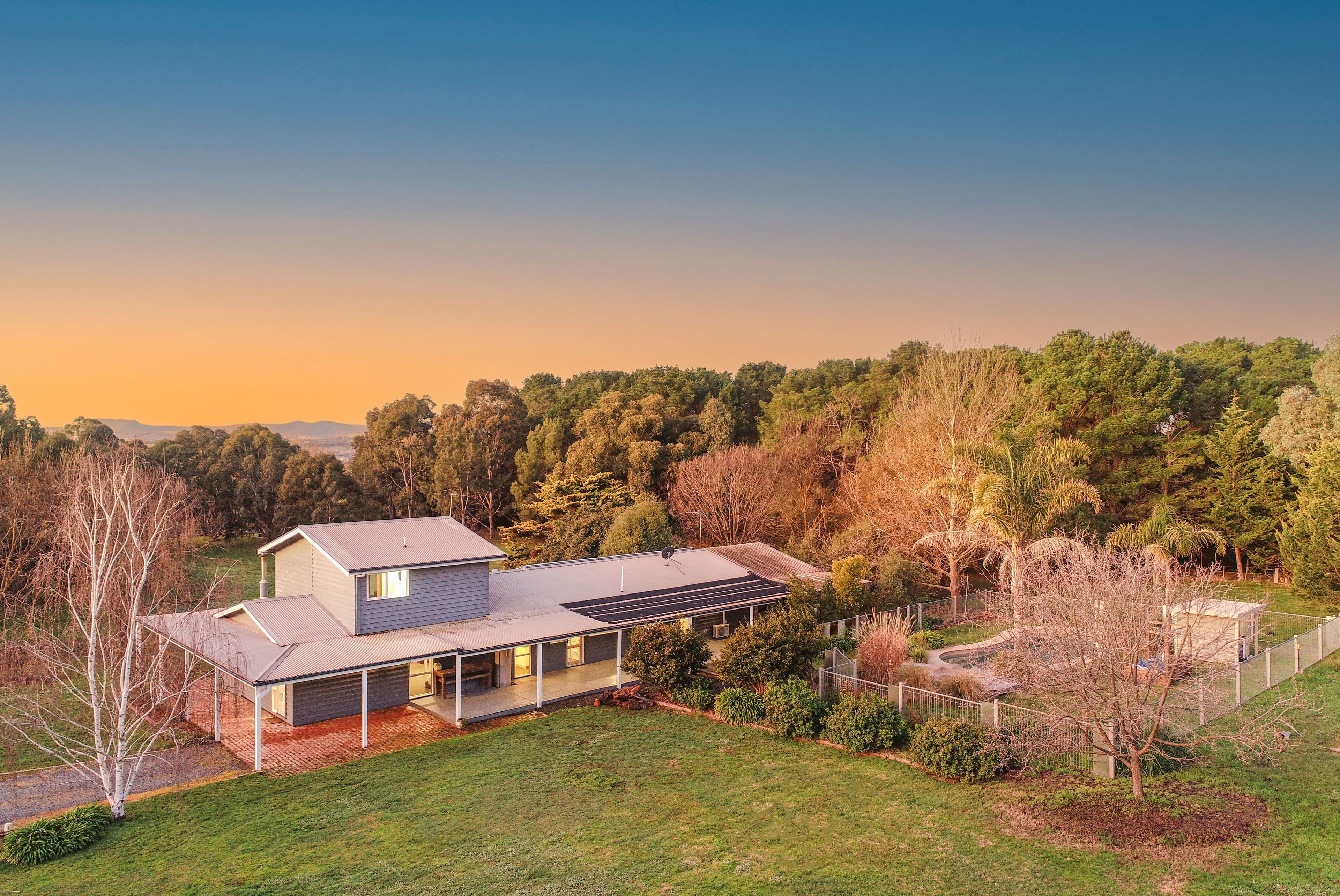 99 Stoneleigh Road, Mansfield VIC 3722, Mansfield - Image 1