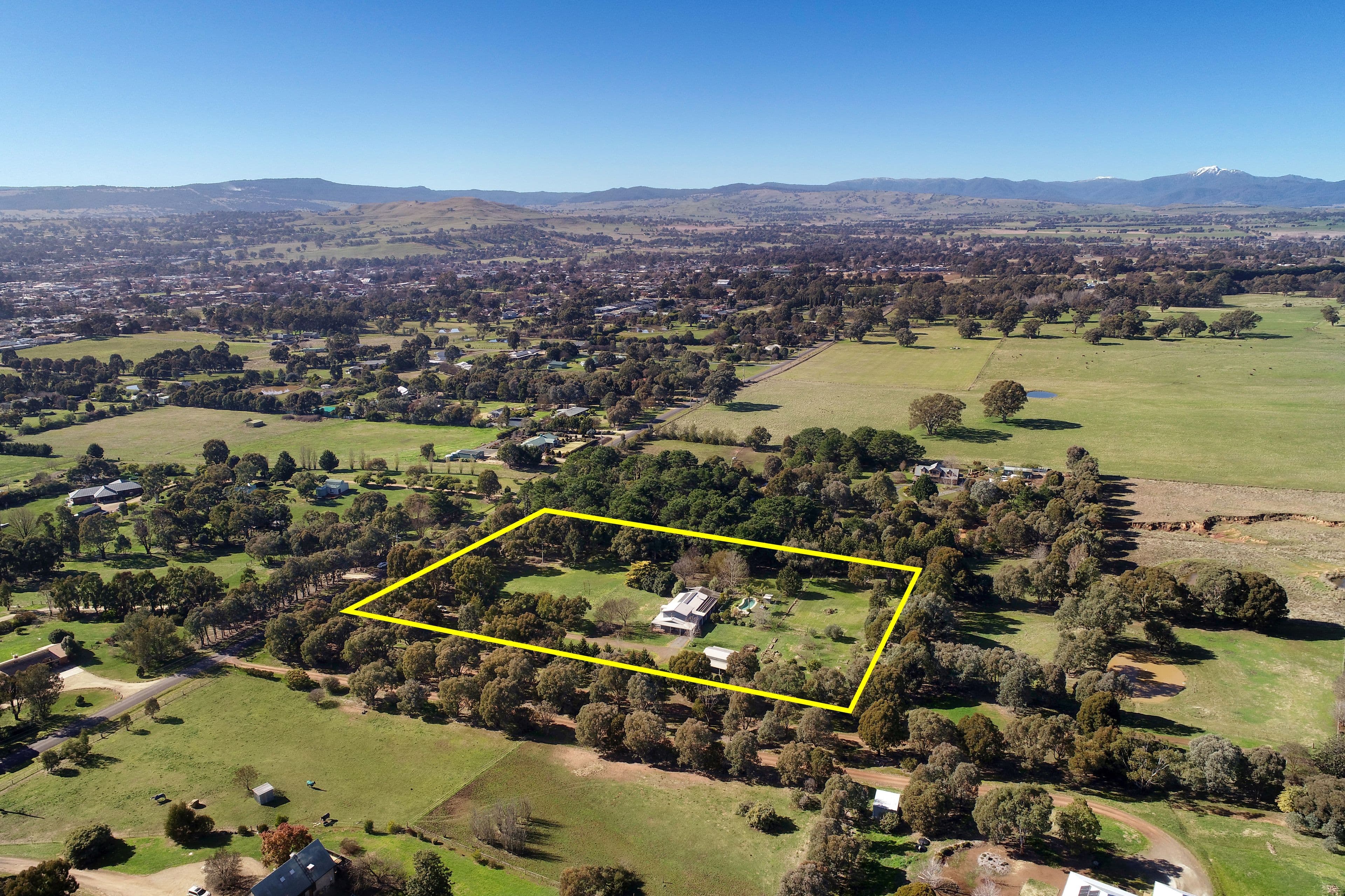 99 Stoneleigh Road, Mansfield VIC 3722, Mansfield - Thumbnail 2