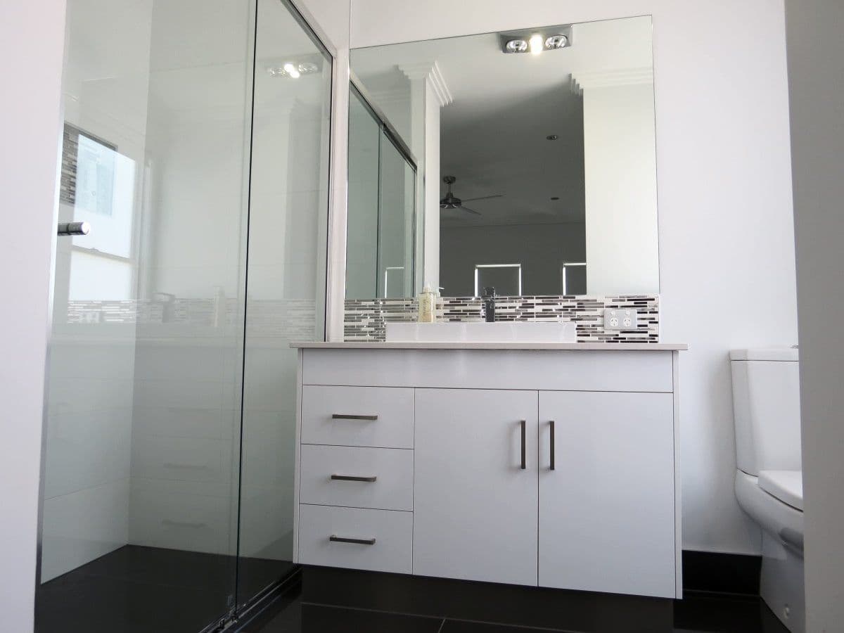 8 Sandown Street, Emerald QLD 4720, Emerald - Thumbnail 5