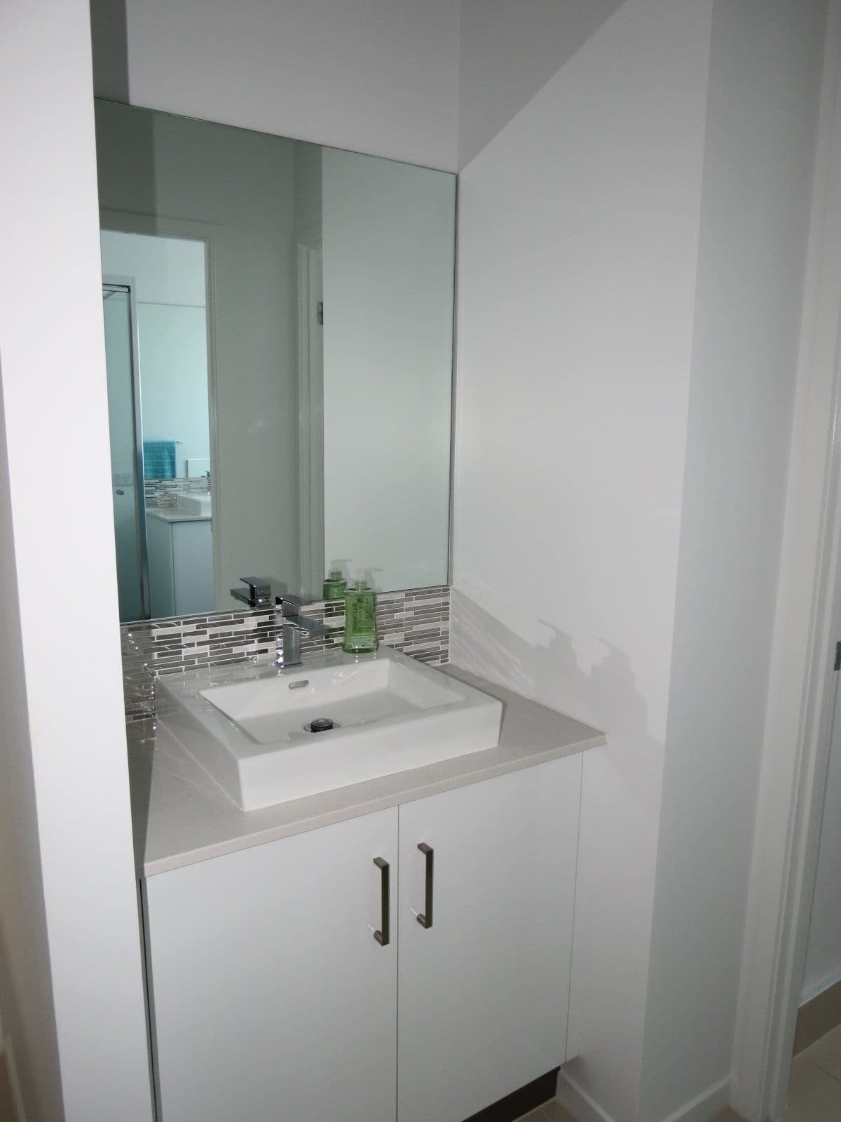 8 Sandown Street, Emerald QLD 4720, Emerald - Thumbnail 7