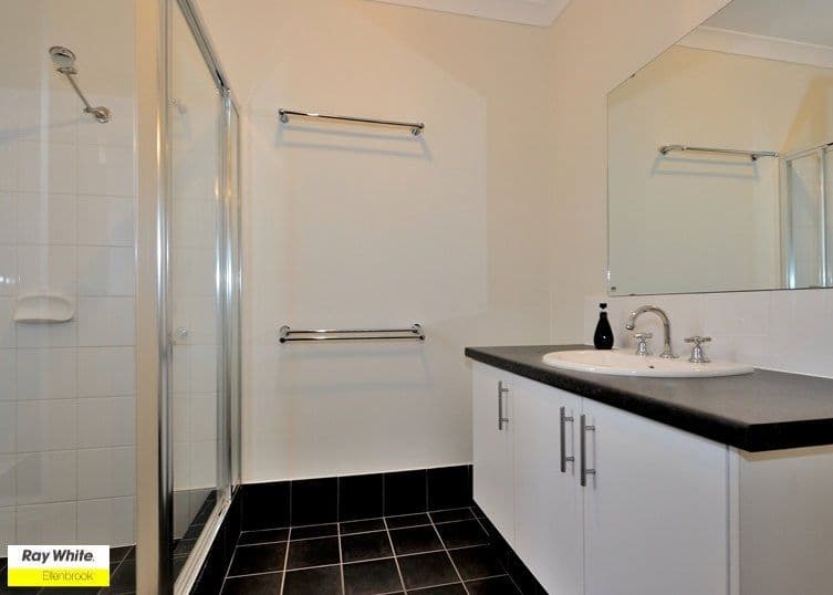 8 Starke Turn, Ellenbrook WA 6069, Ellenbrook - Thumbnail 3