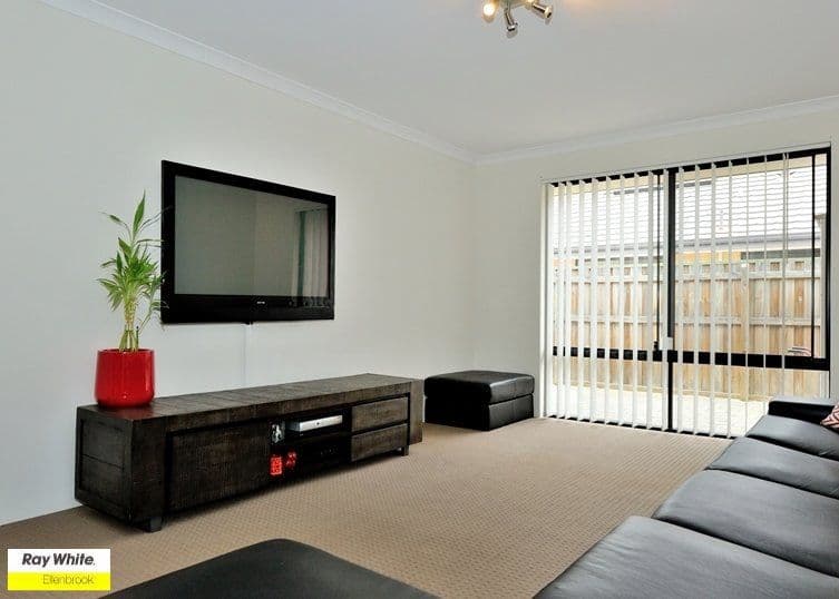 8 Starke Turn, Ellenbrook WA 6069, Ellenbrook - Thumbnail 5