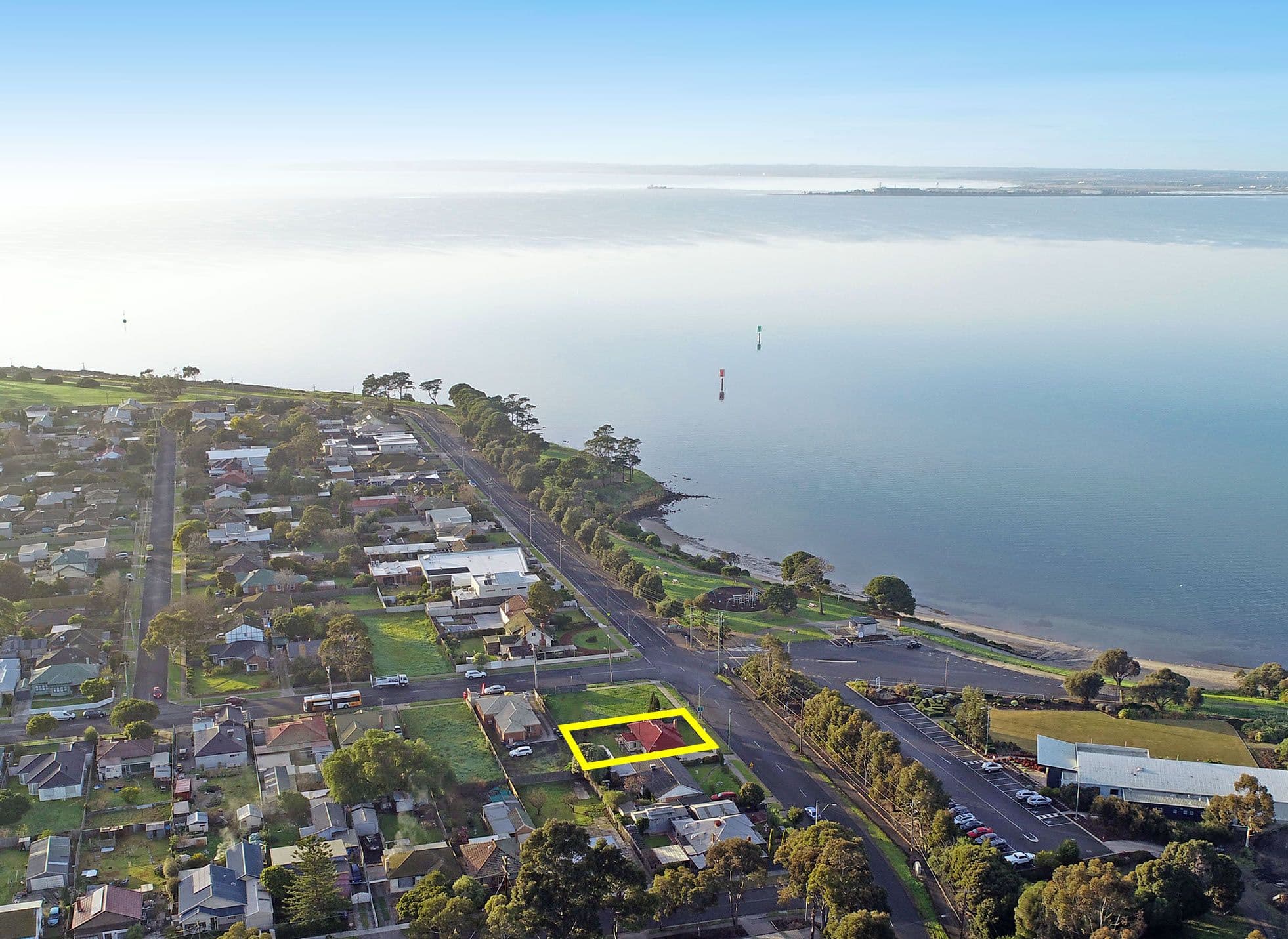 21 The Esplanade, North Shore VIC 3214, North Shore - Image 1
