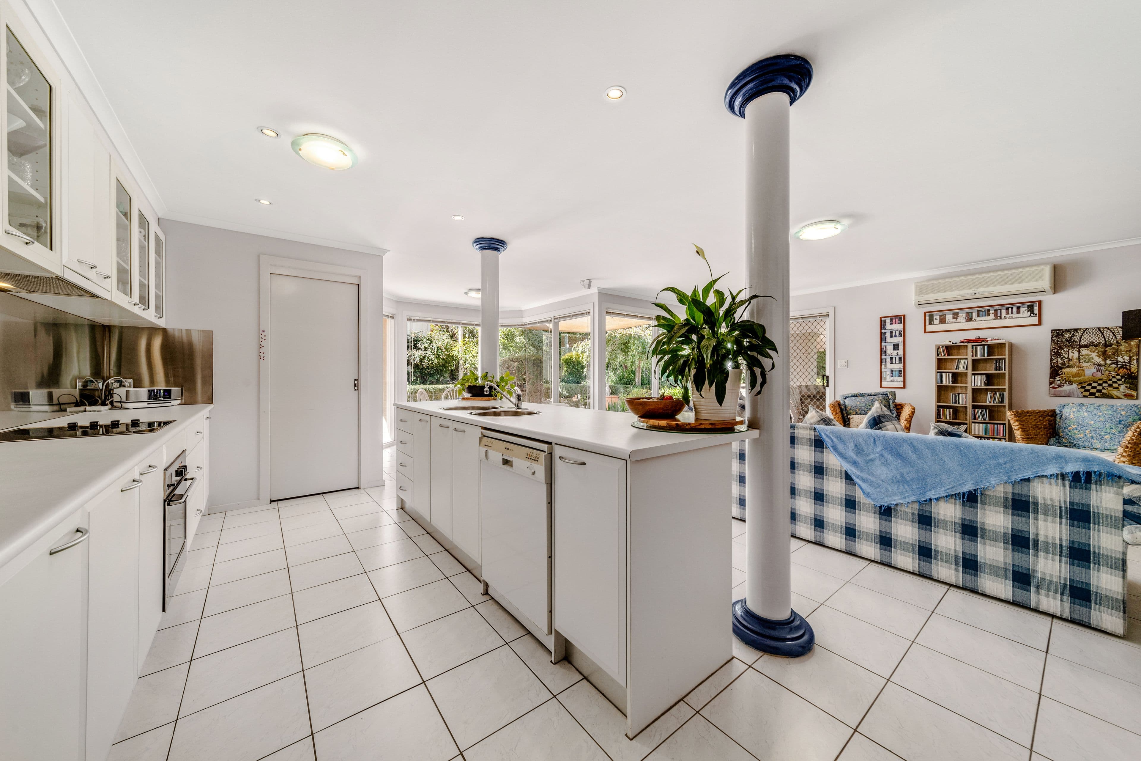 11 Loureiro Street, Conder ACT 2906, Conder - Thumbnail 6