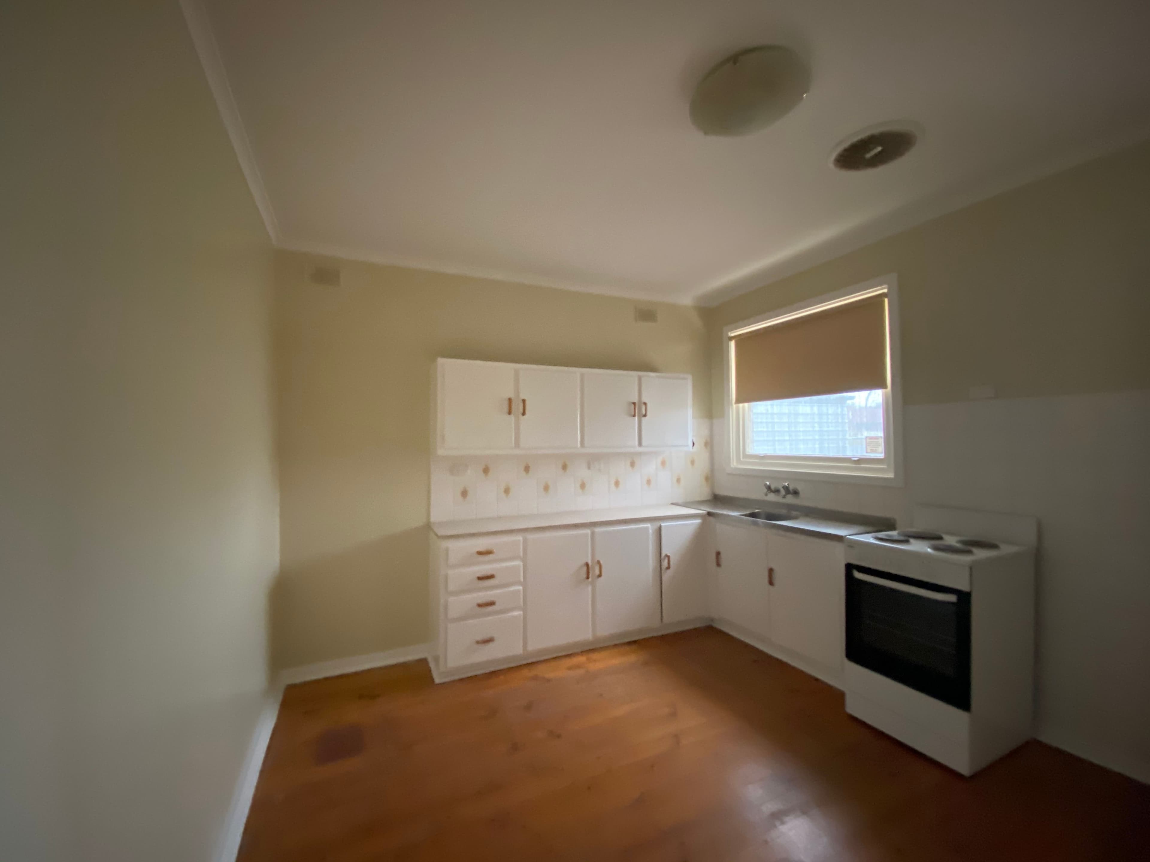 27 Patten Street, Whyalla Stuart SA 5608, Whyalla Stuart - Thumbnail 3