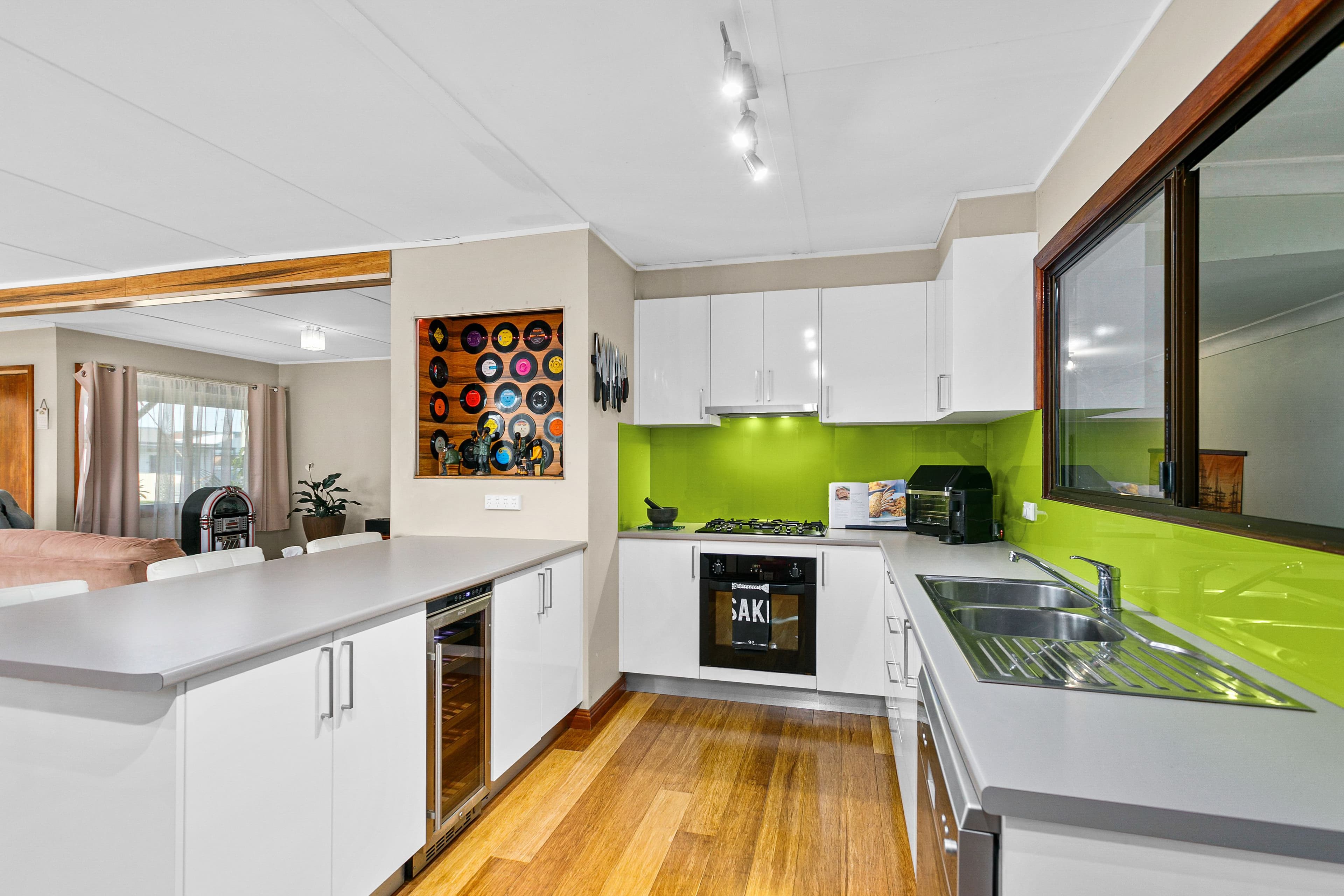 7 Lagoon Street, Barrack Heights NSW 2528, Barrack Heights - Thumbnail 3