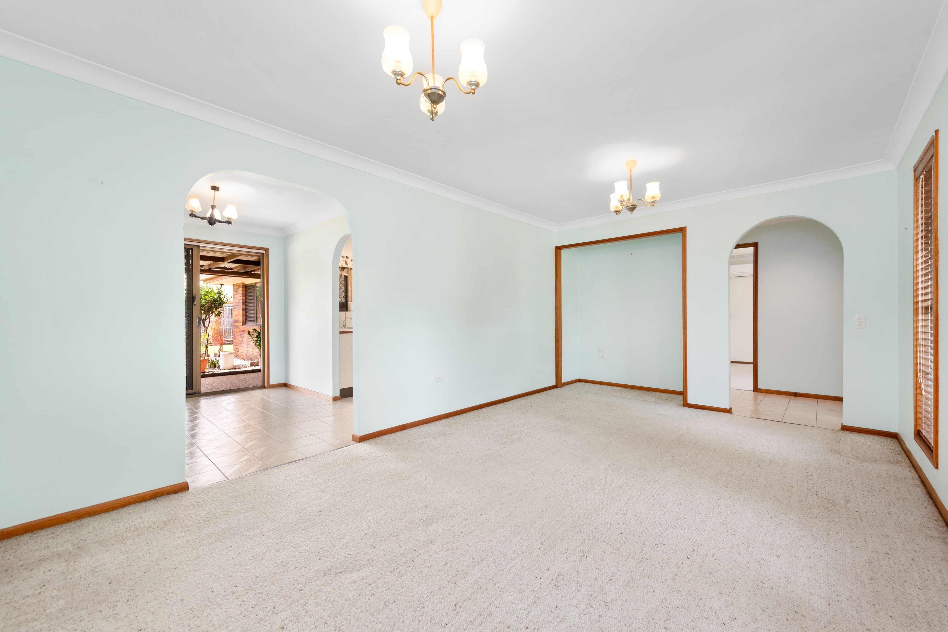 364 Winstanley Street, Carindale QLD 4152, Carindale - Thumbnail 2