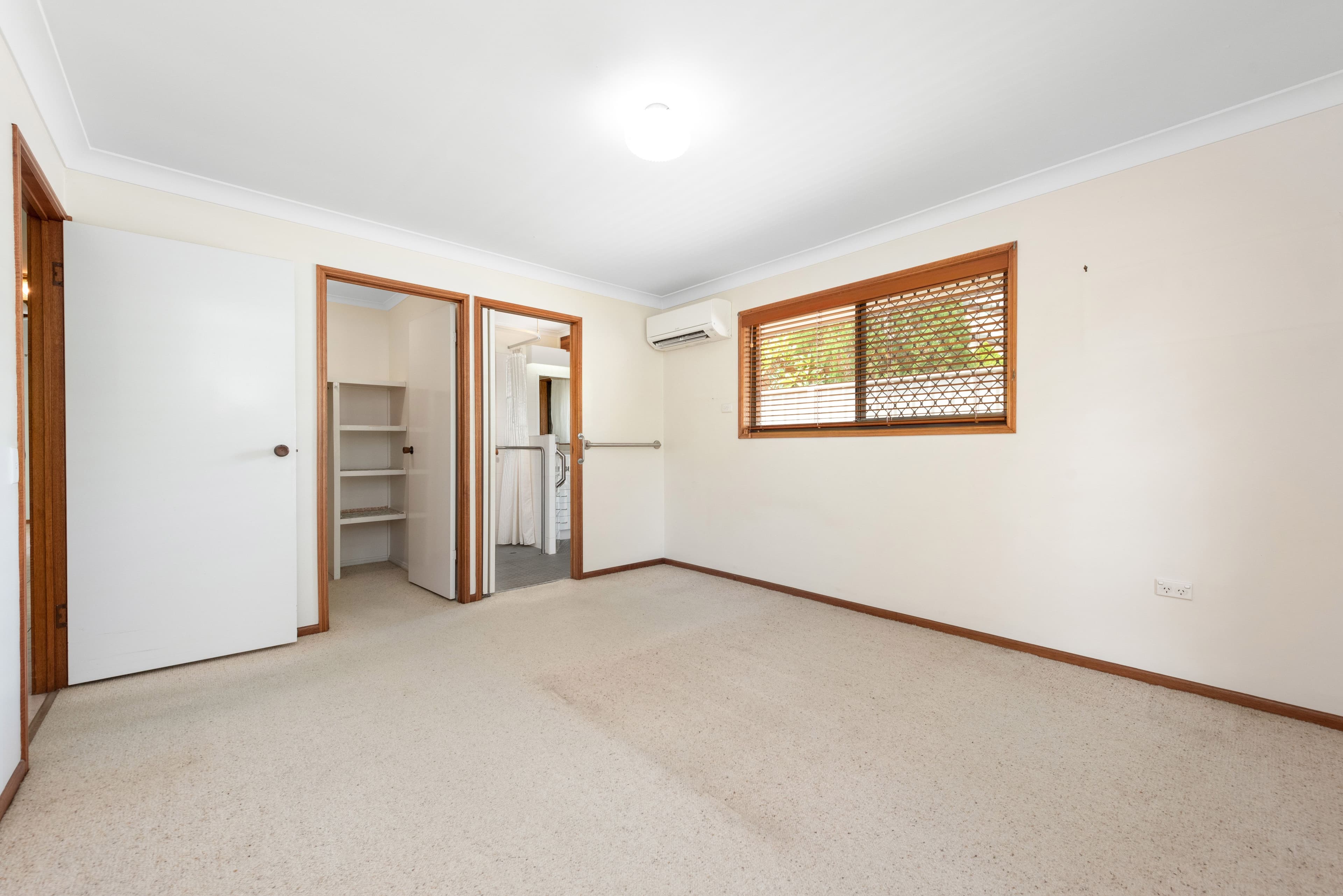 364 Winstanley Street, Carindale QLD 4152, Carindale - Thumbnail 6