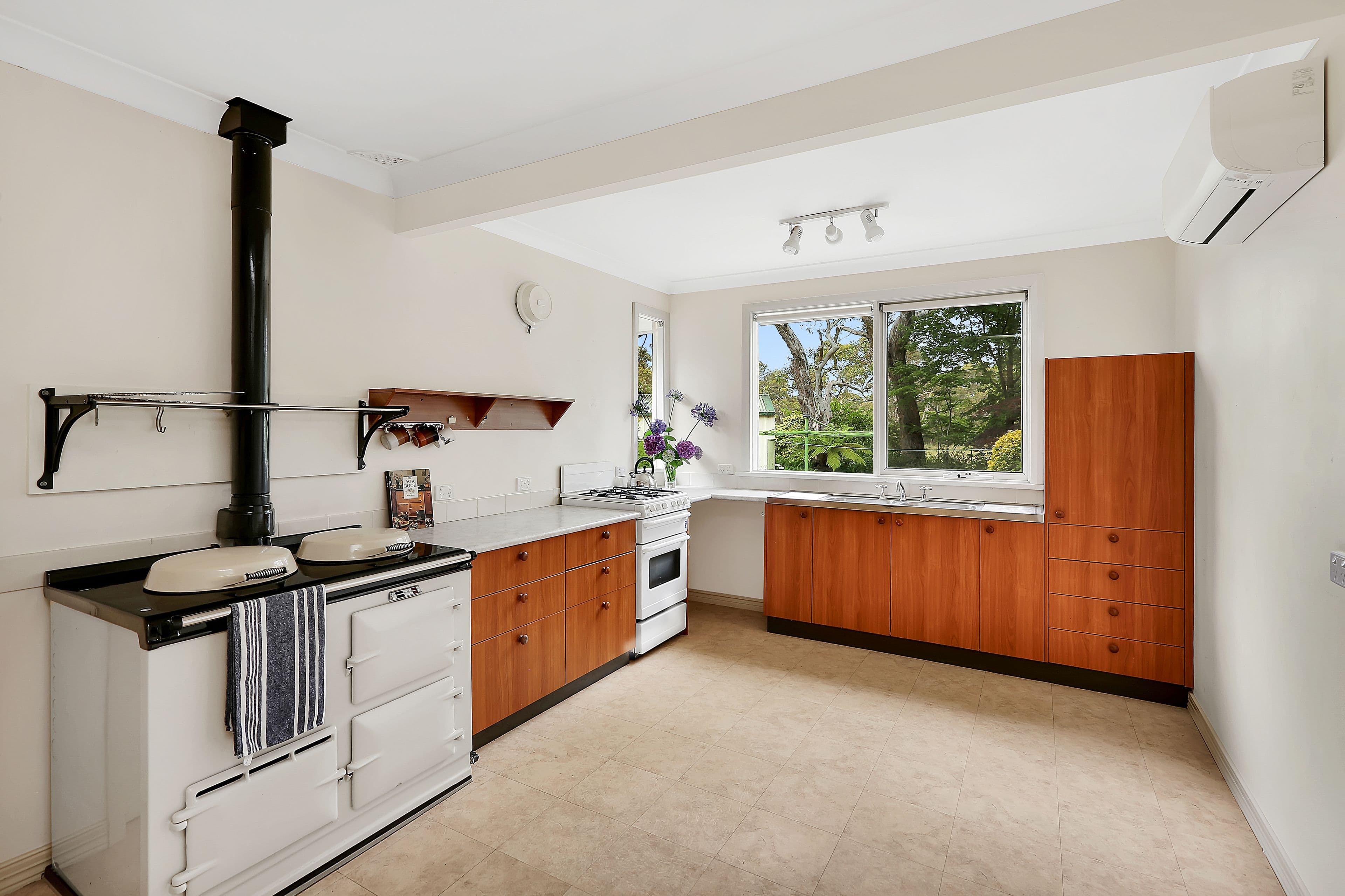25-27 Evans Lookout Road, Blackheath NSW 2785, Blackheath - Thumbnail 5
