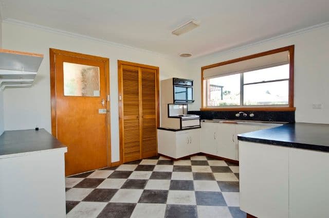 9 Conway Street, MOWBRAY TAS 7248, Mowbray - Thumbnail 5