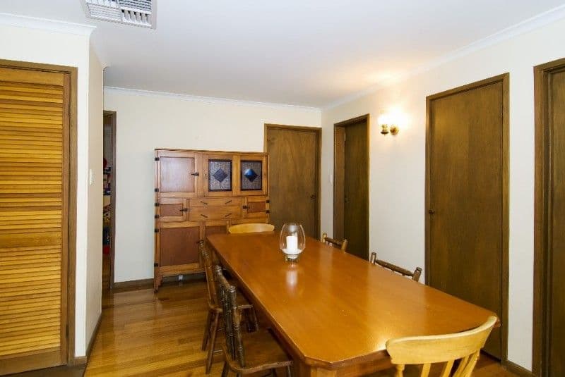 5 Miowera Green, GREENSBOROUGH VIC 3088, Greensborough - Thumbnail 6