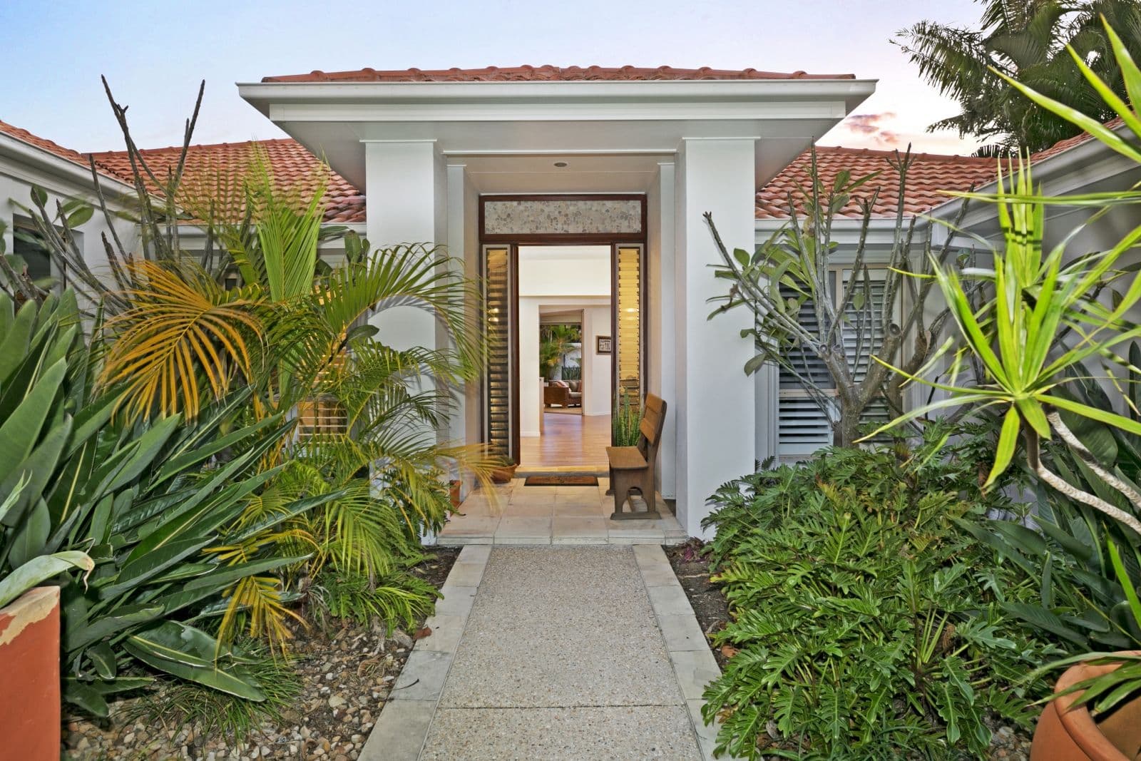 6 Eastbourne Chase, Arundel QLD 4214, Arundel - Thumbnail 4