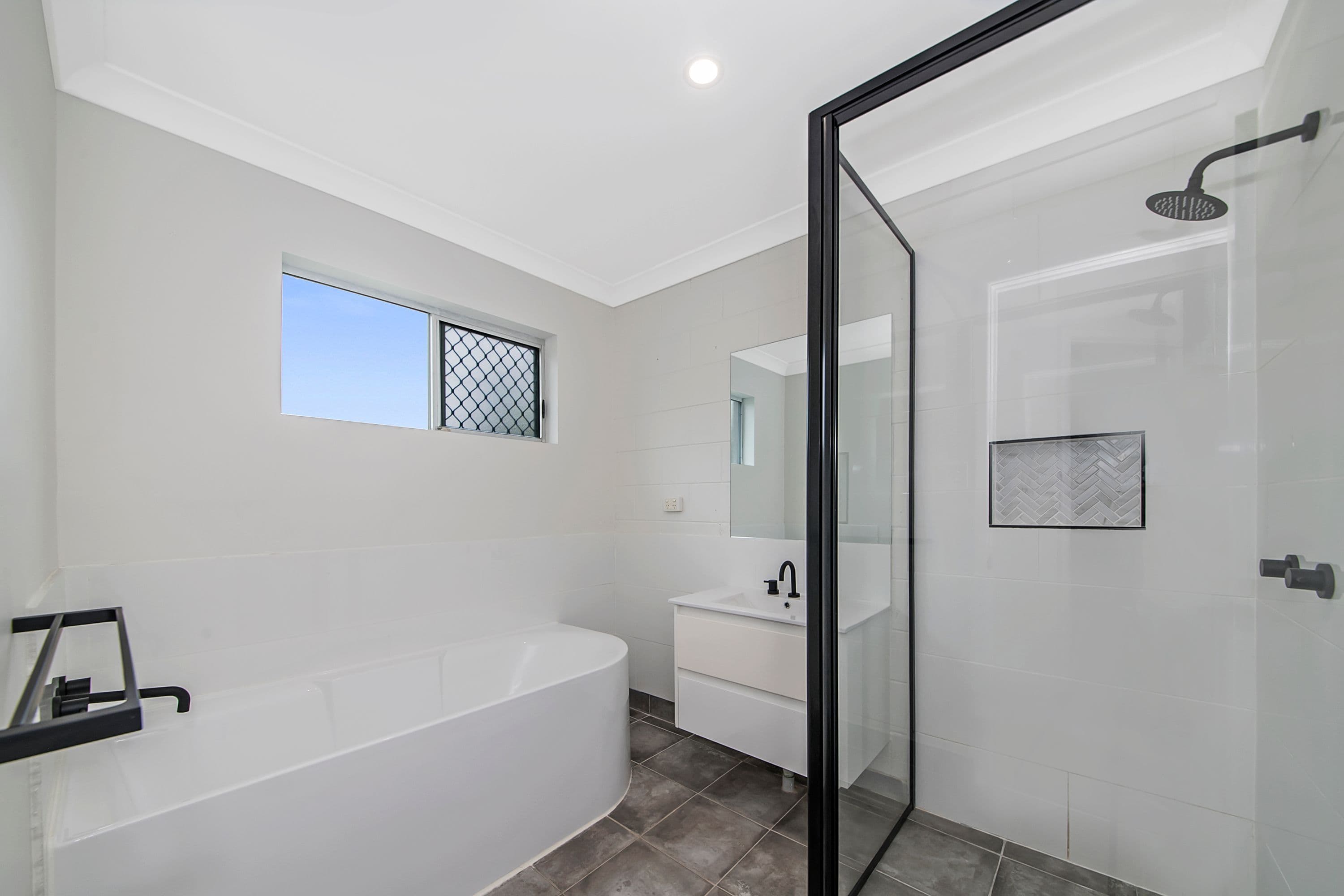 2 Kia-Ora Court, Condon QLD 4815, Condon - Thumbnail 3