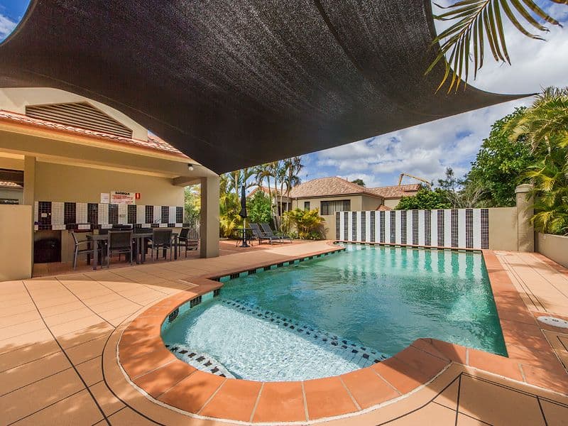 267 Ashmore Road, BENOWA QLD 4217, Benowa - Thumbnail 2