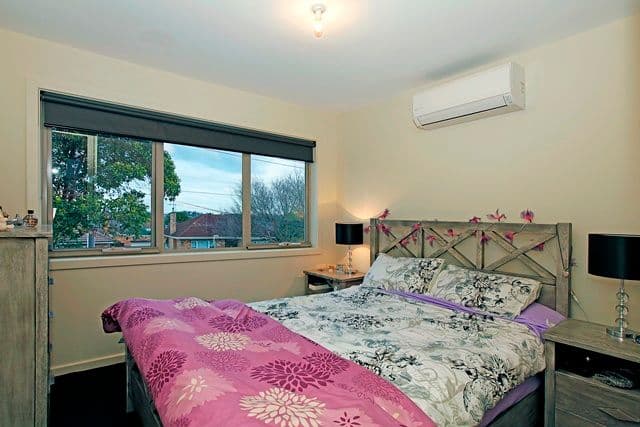 70 Miranda Road, RESERVOIR VIC 3073, Reservoir - Thumbnail 3
