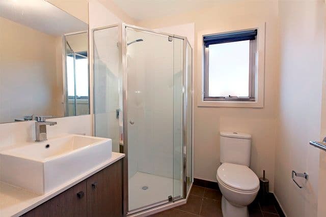 70 Miranda Road, RESERVOIR VIC 3073, Reservoir - Thumbnail 4
