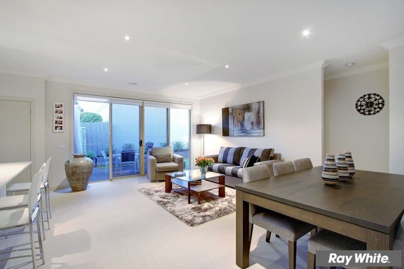 30 Maxwell Street, MORNINGTON VIC 3931, Mornington - Thumbnail 5