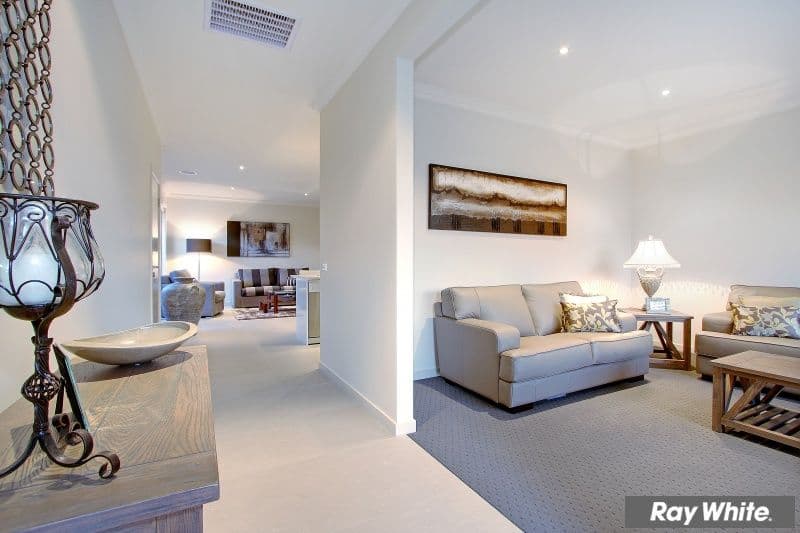 30 Maxwell Street, MORNINGTON VIC 3931, Mornington - Thumbnail 6