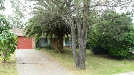 85 Borrowdale Way, CRANEBROOK NSW 2749, Cranebrook - Thumbnail 2