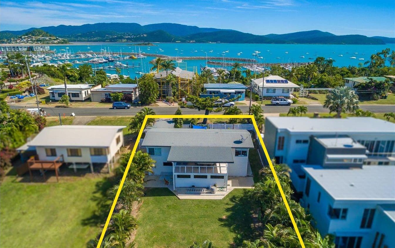 9 Summit Avenue, Airlie Beach QLD 4802, Airlie Beach - Thumbnail 2
