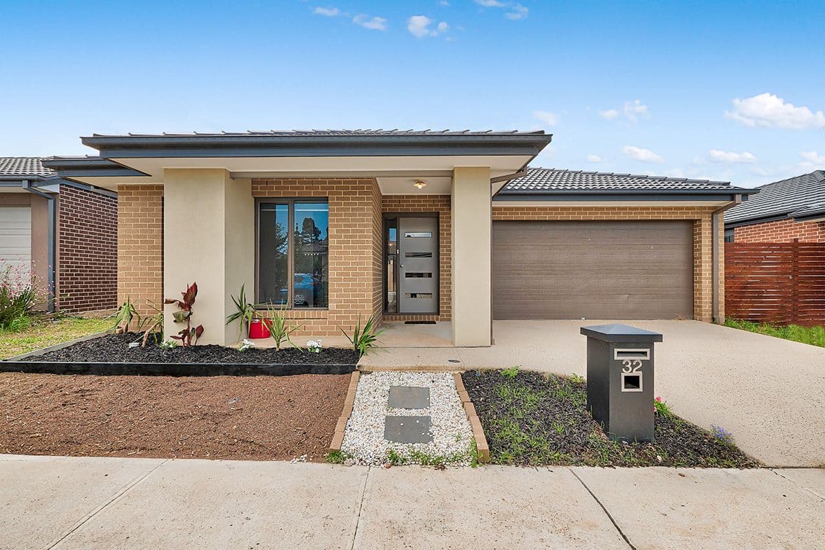 32 Chesney Circuit, Clyde VIC 3978, Clyde - Image 1