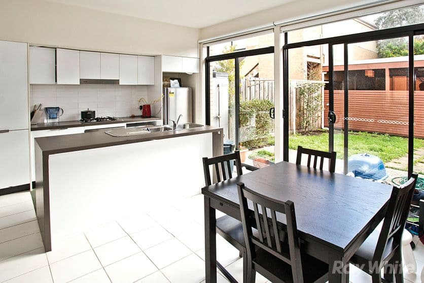 2 Brushbox Court, CLAYTON VIC 3168, Clayton - Thumbnail 5