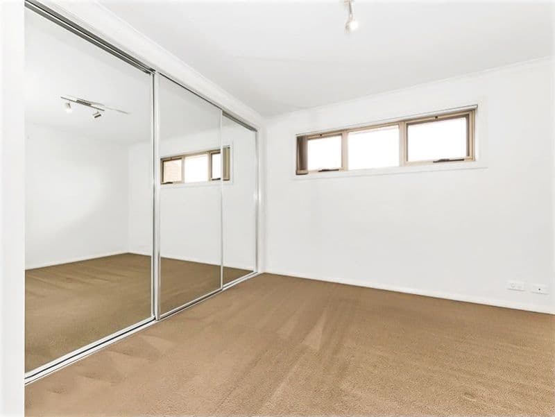 2 McIntosh Street, Queanbeyan NSW 2620, Queanbeyan - Thumbnail 5