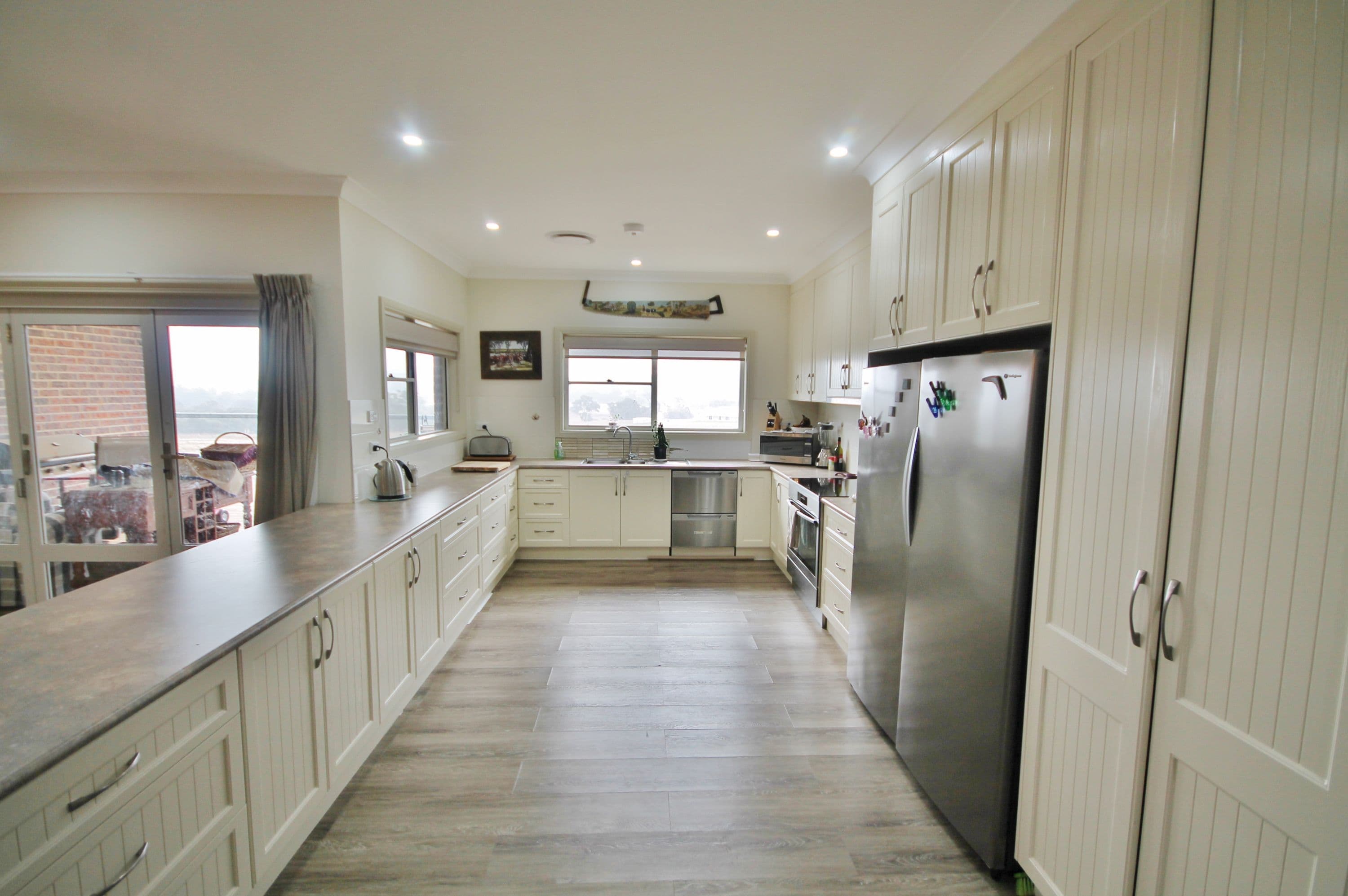 127 Dananbilla Drive, Young - Thumbnail 6