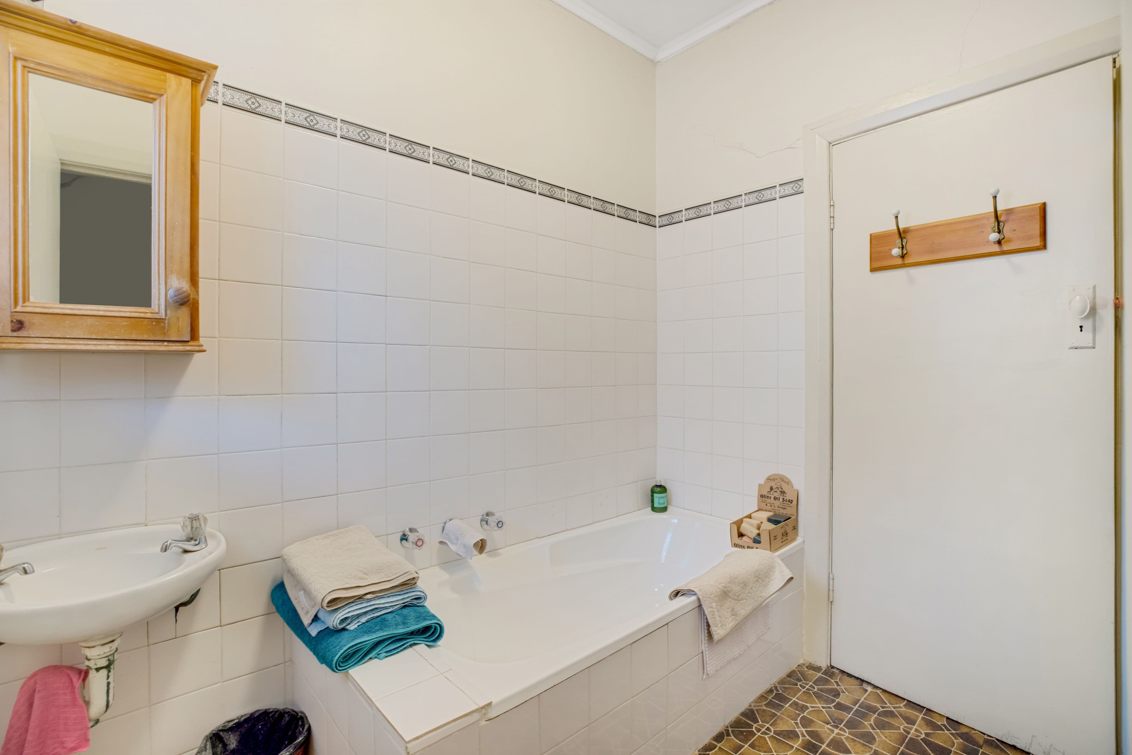 2 Dunkirk Avenue, Clapham SA 5062, Clapham - Thumbnail 8