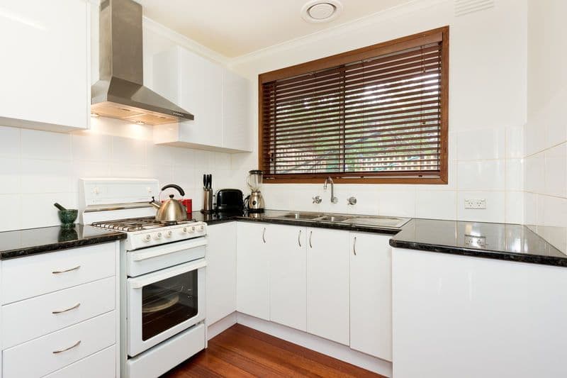 285 Greensborough Road, WATSONIA VIC 3087, Watsonia - Thumbnail 2