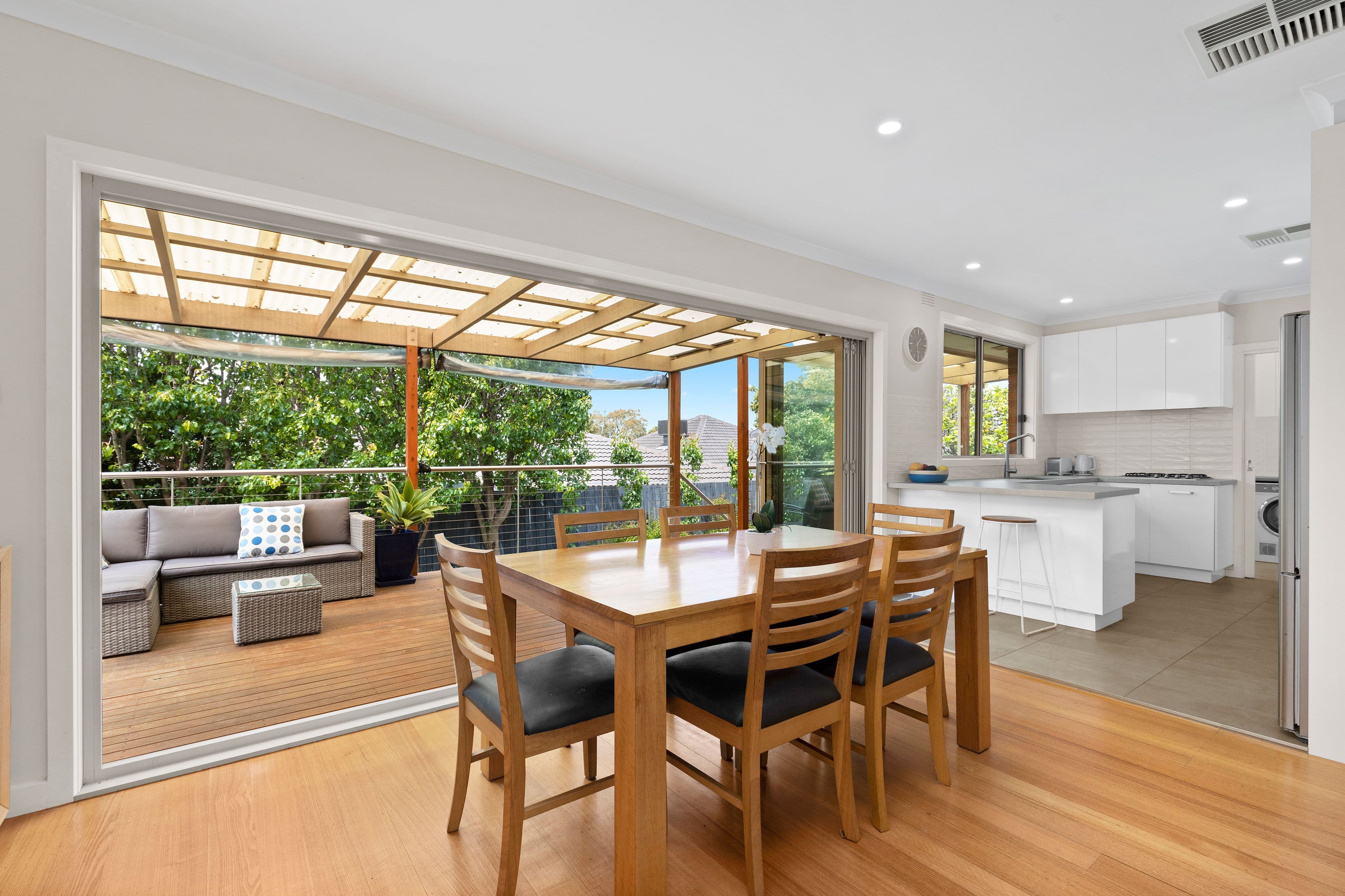 6 Tomar Court, Cheltenham VIC 3192, Cheltenham - Image 1
