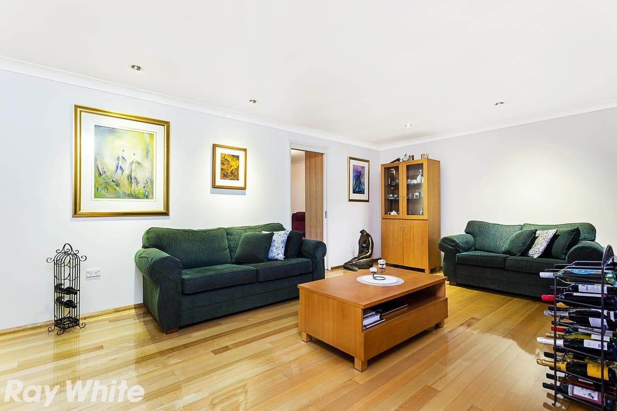 39 Cropley Drive, Baulkham Hills - Thumbnail 2