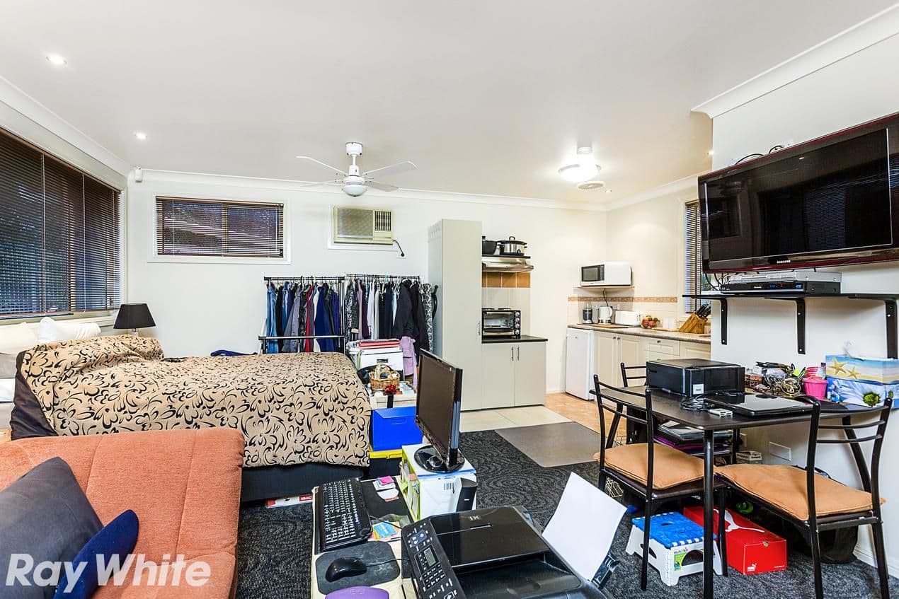 39 Cropley Drive, Baulkham Hills - Thumbnail 8