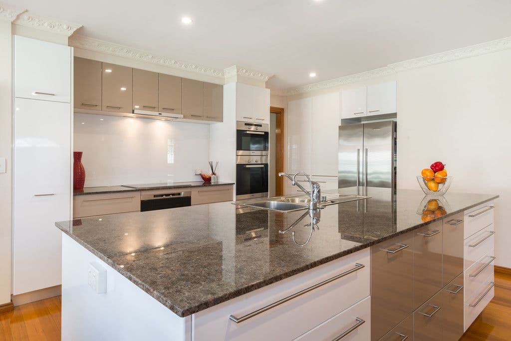 6 Fredman Court, Dingley Village VIC 3172, Dingley Village - Thumbnail 5