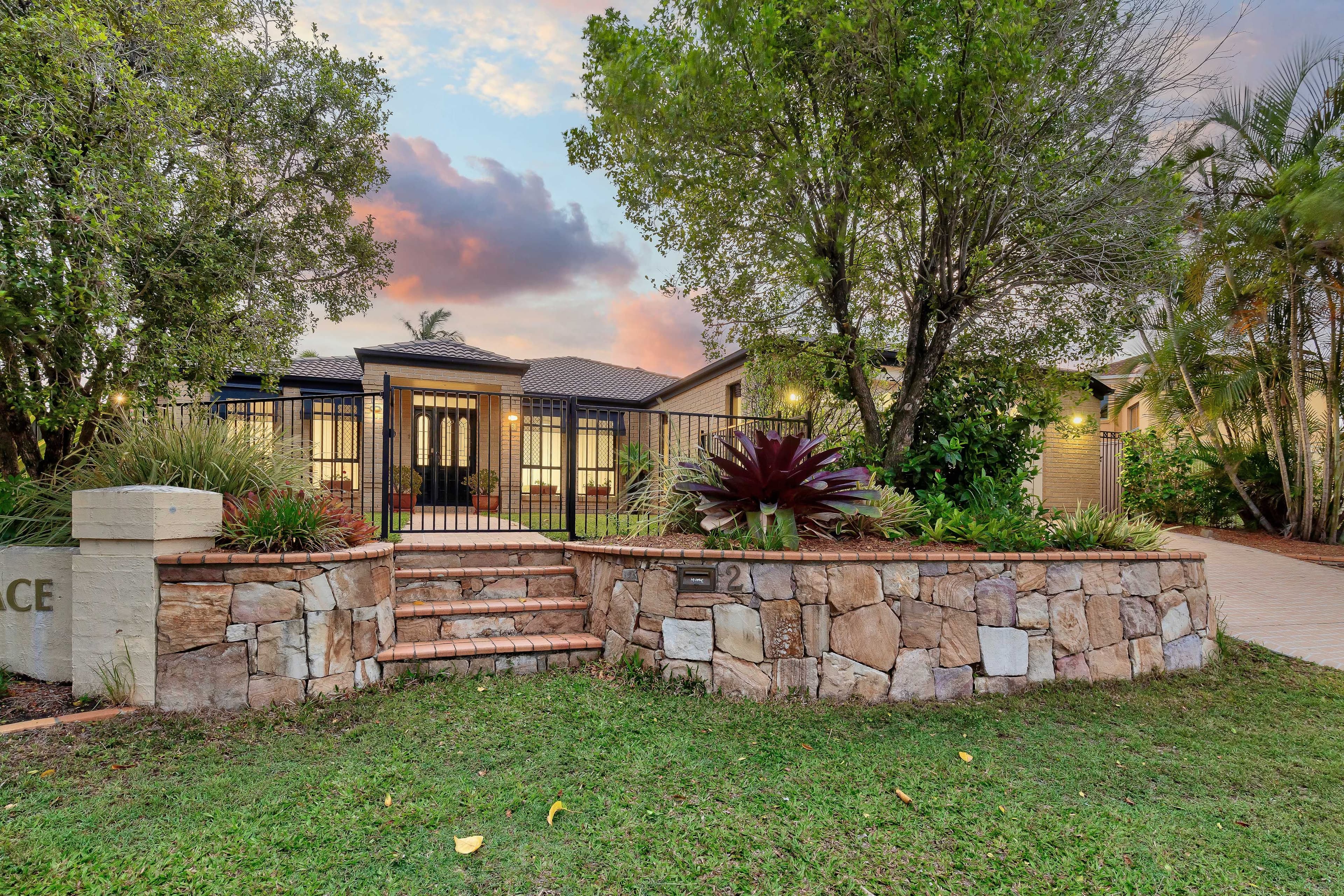 2 Gordon Place, Parkinson QLD 4115, Parkinson - Thumbnail 2