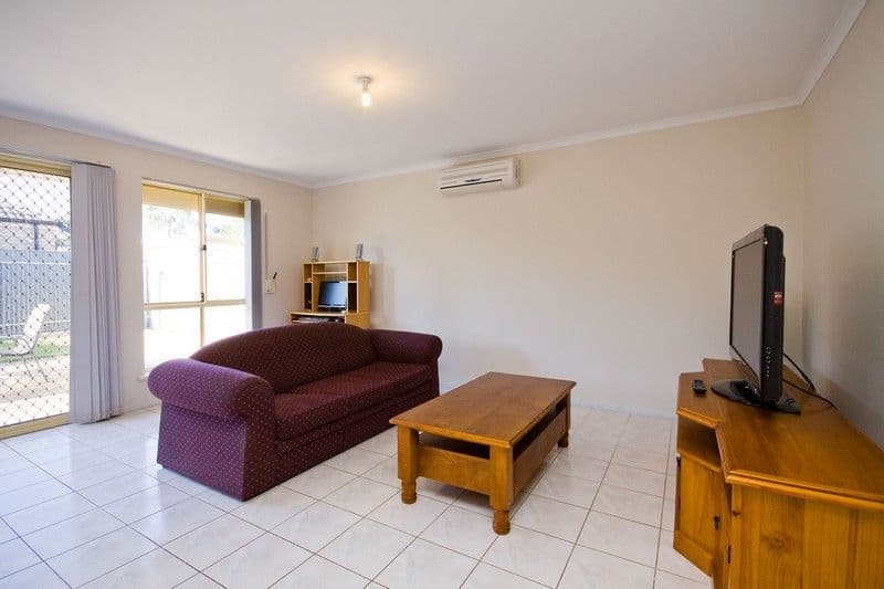 17 Galatea Street, Diamond Creek, Diamond Creek - Thumbnail 3