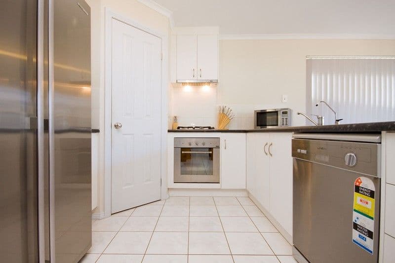 17 Galatea Street, Diamond Creek, Diamond Creek - Thumbnail 4